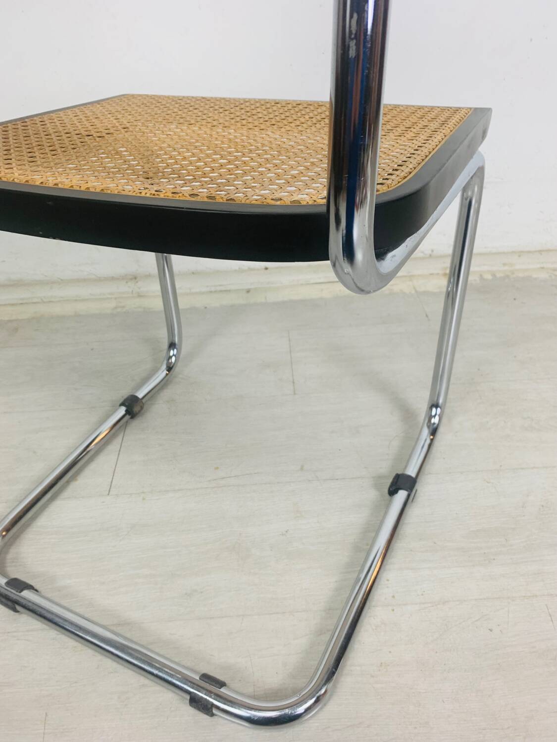 Cesca b32 chair by Marcel Breuer