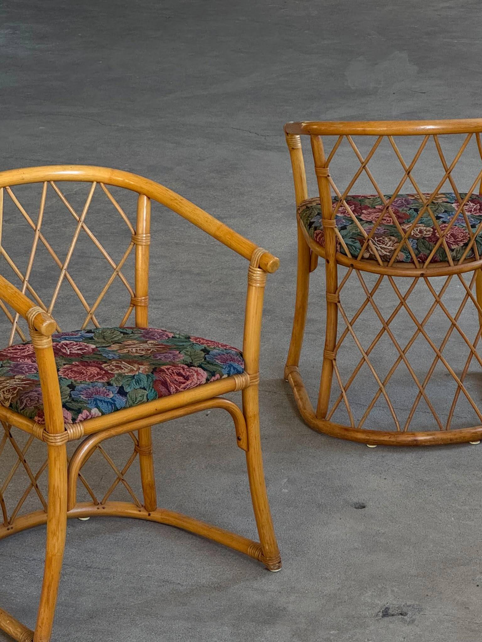 Set of 6 sculptural vintage bamboo dining chairs, modern Danish design, made in the 1960s.