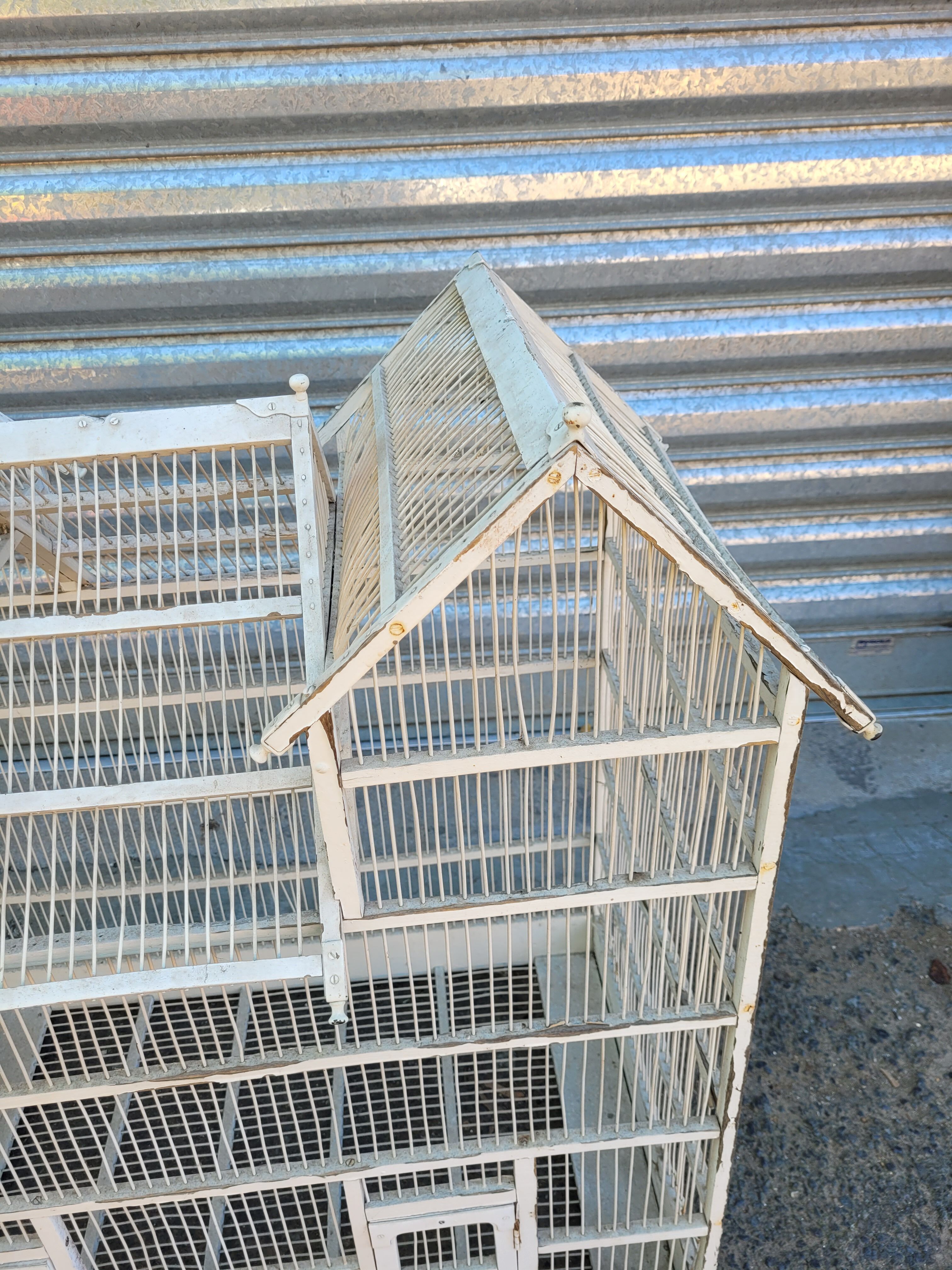 Bird cage
