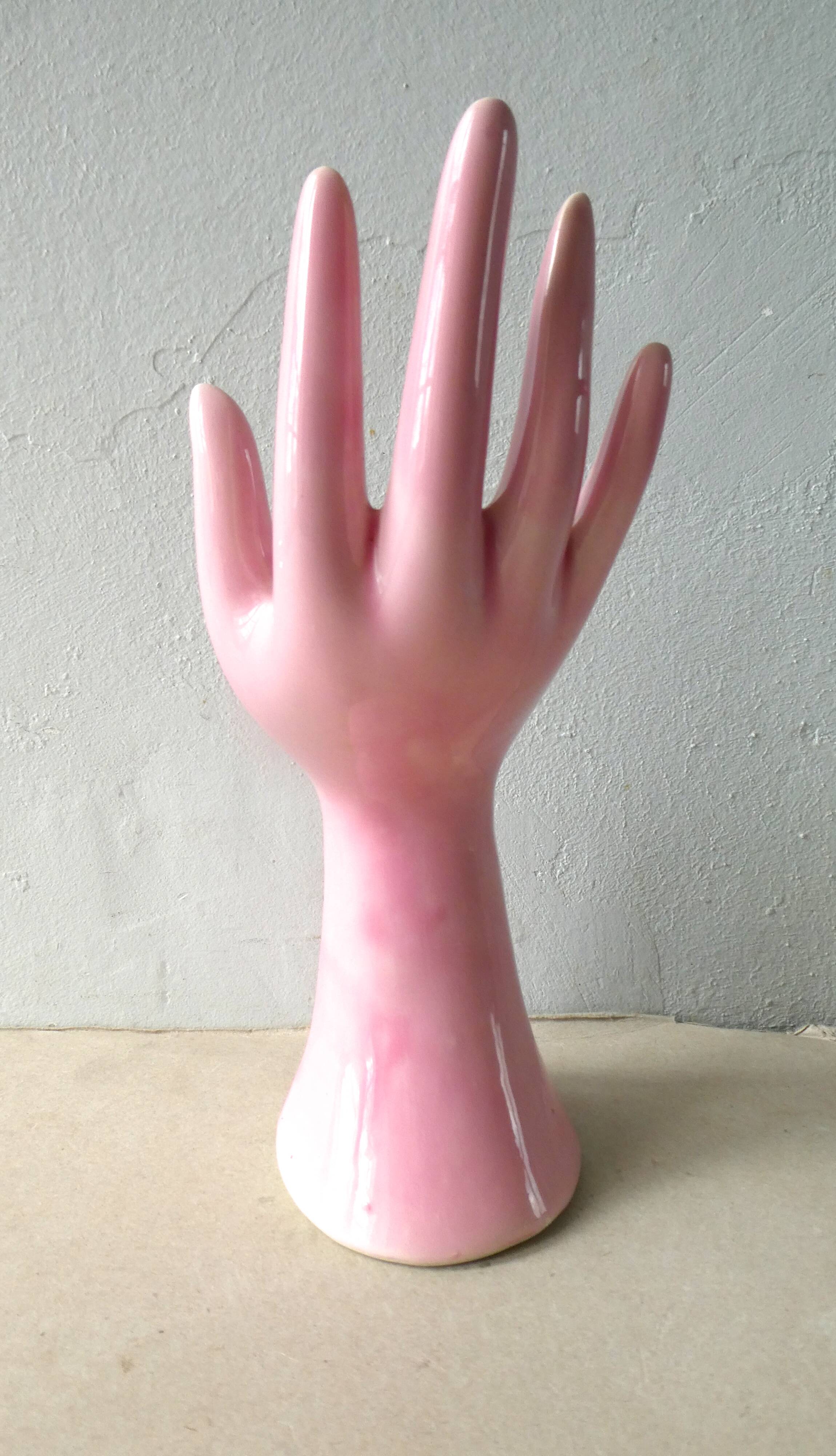 Main baguier, soliflore en céramique rose