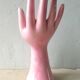 Main baguier, soliflore en céramique rose