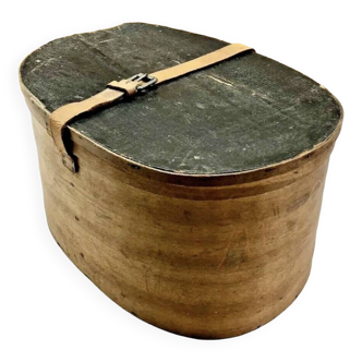 Old bent wood fur hat box