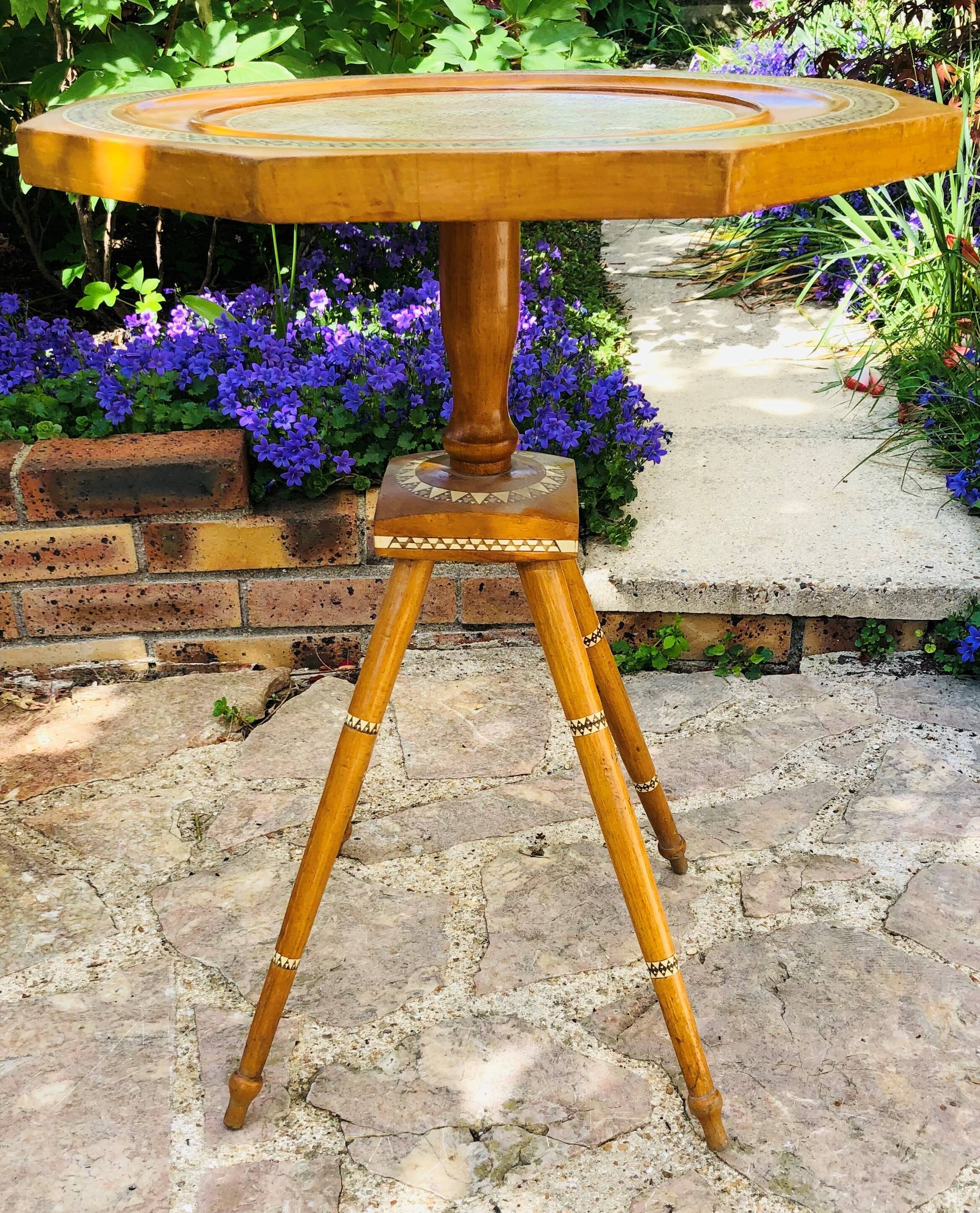 Side table - oriental pedestal table