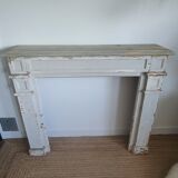 Fireplace mantle