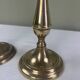 Paire de bougeoirs anciens