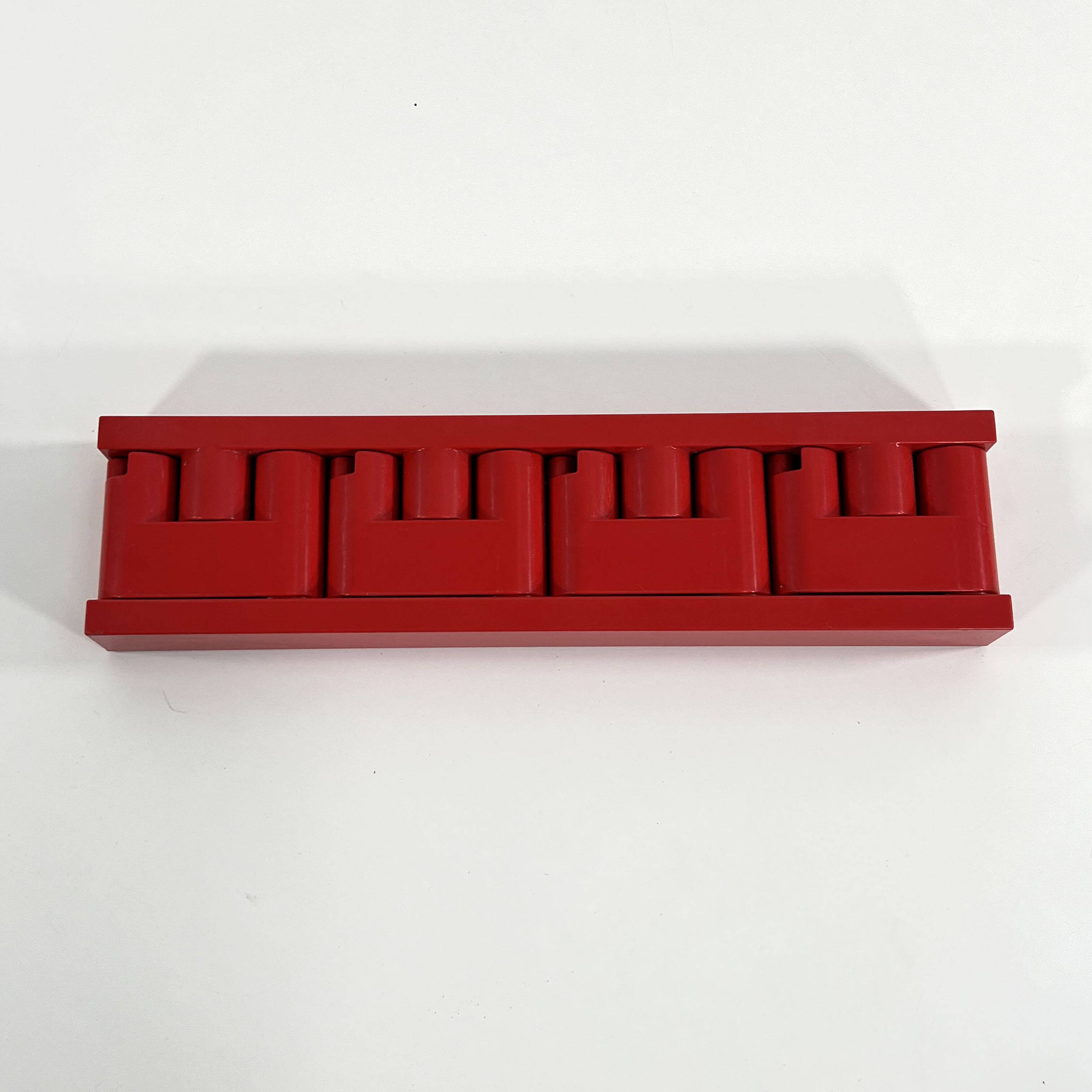Red wall-mounted coat rack Minivip by Benanti & Brunori for Velca Legnano
