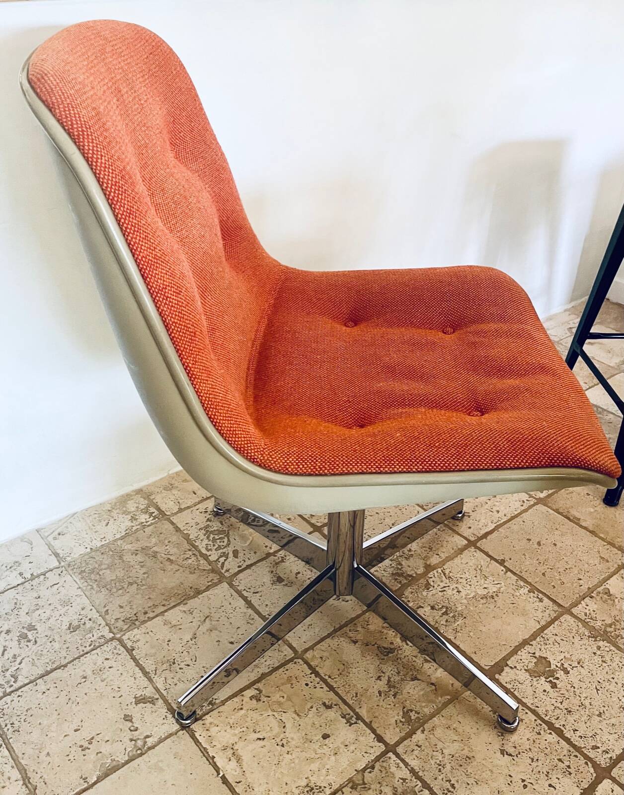 Vintage shell office chair