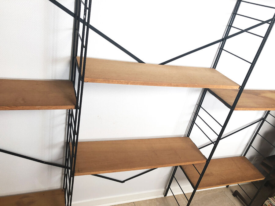 Three-sided String wall shelf, 1960