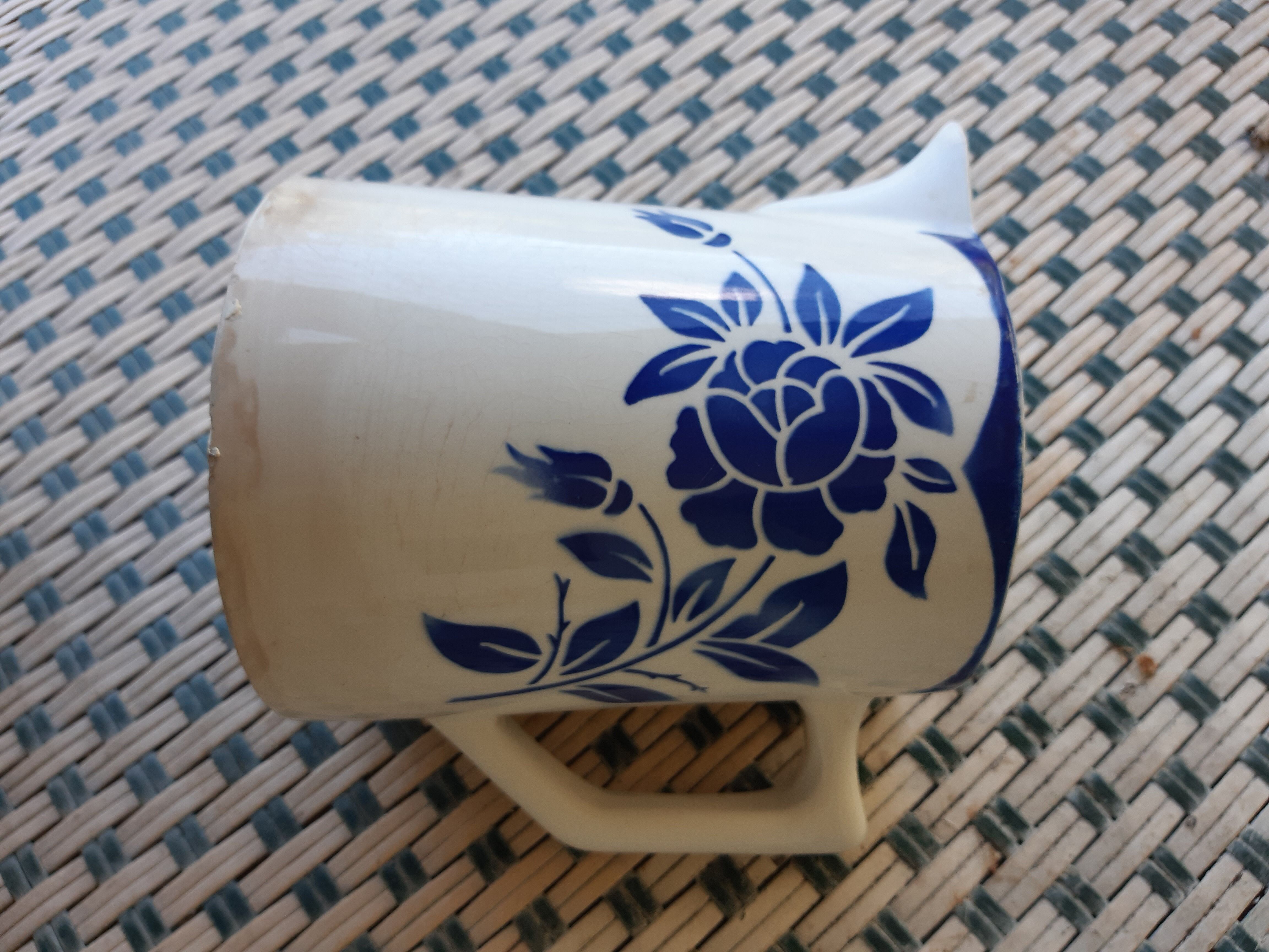 Pitcher Digoin Sarreguemines