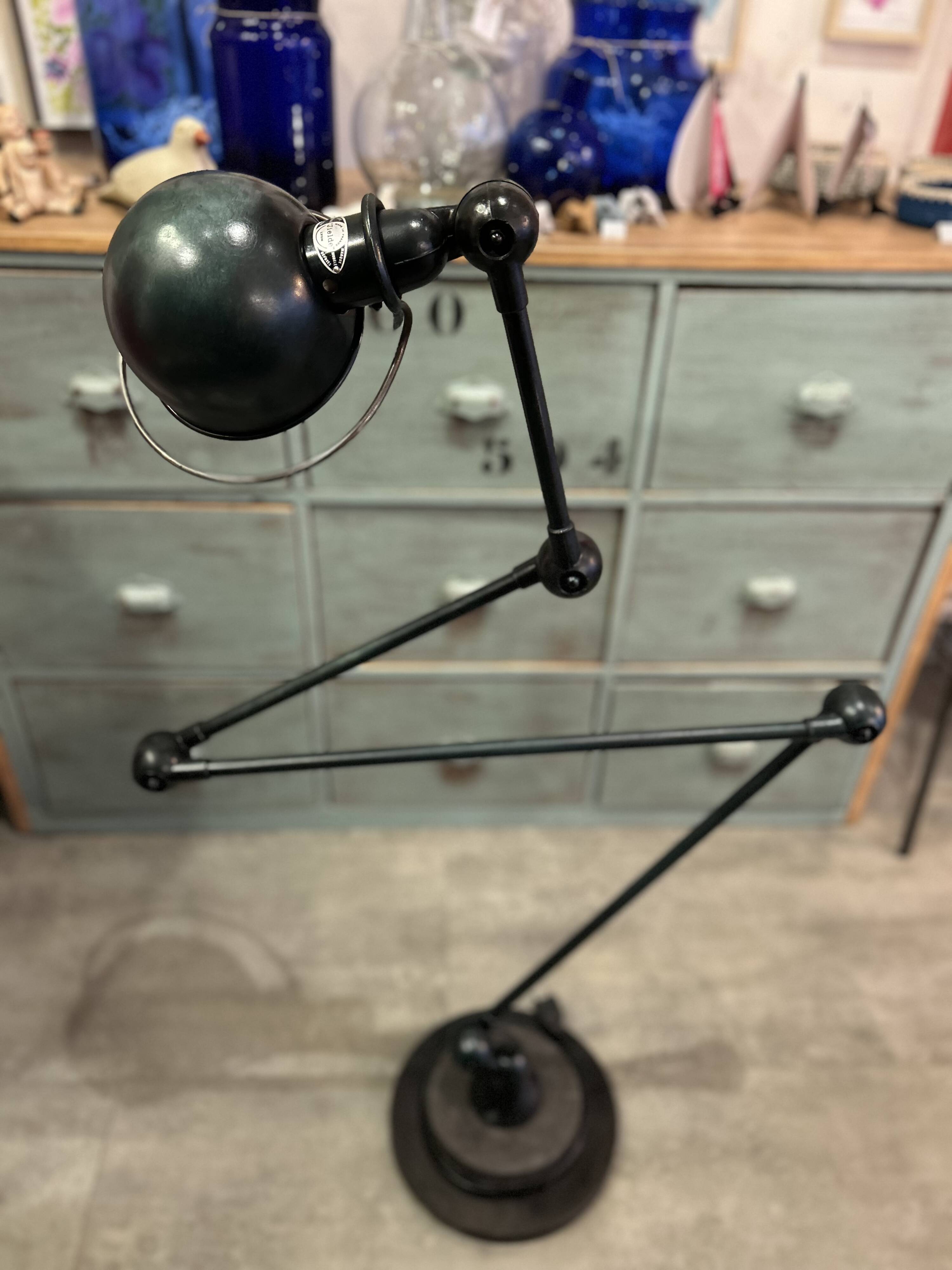 Lampe industrielle jld 4bras.