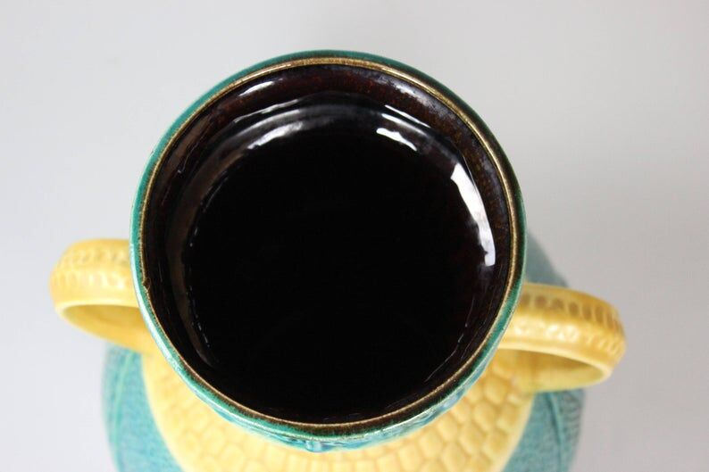 Vase en céramique turquoise de secours jaune