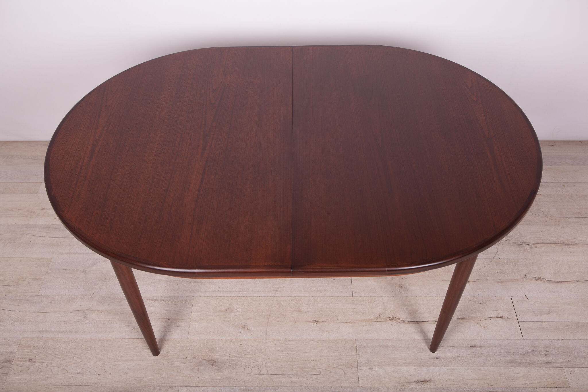 Mid century teak dining table from g-plan, 1960s
