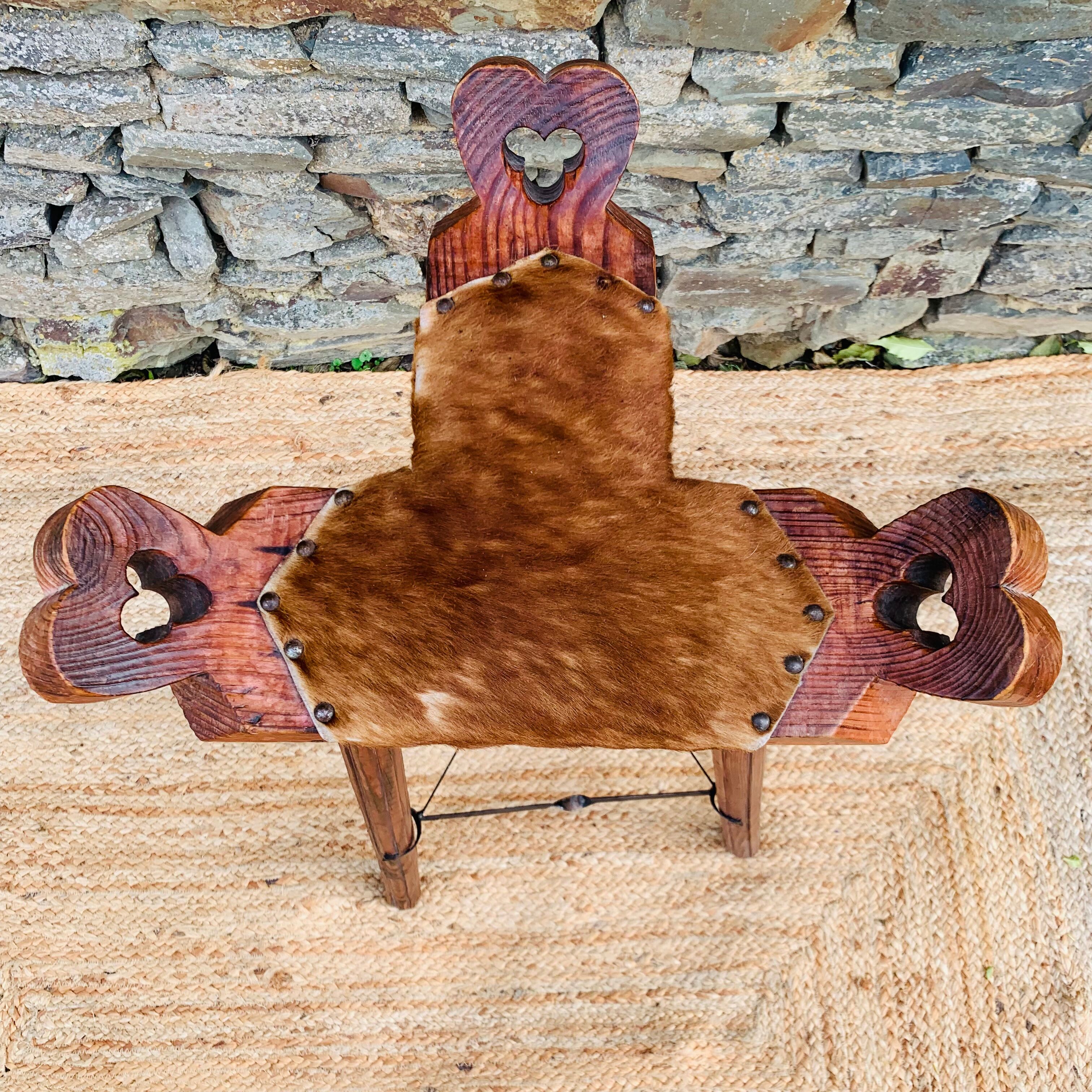 Set of 2 vintage high stools in cowhide and wood