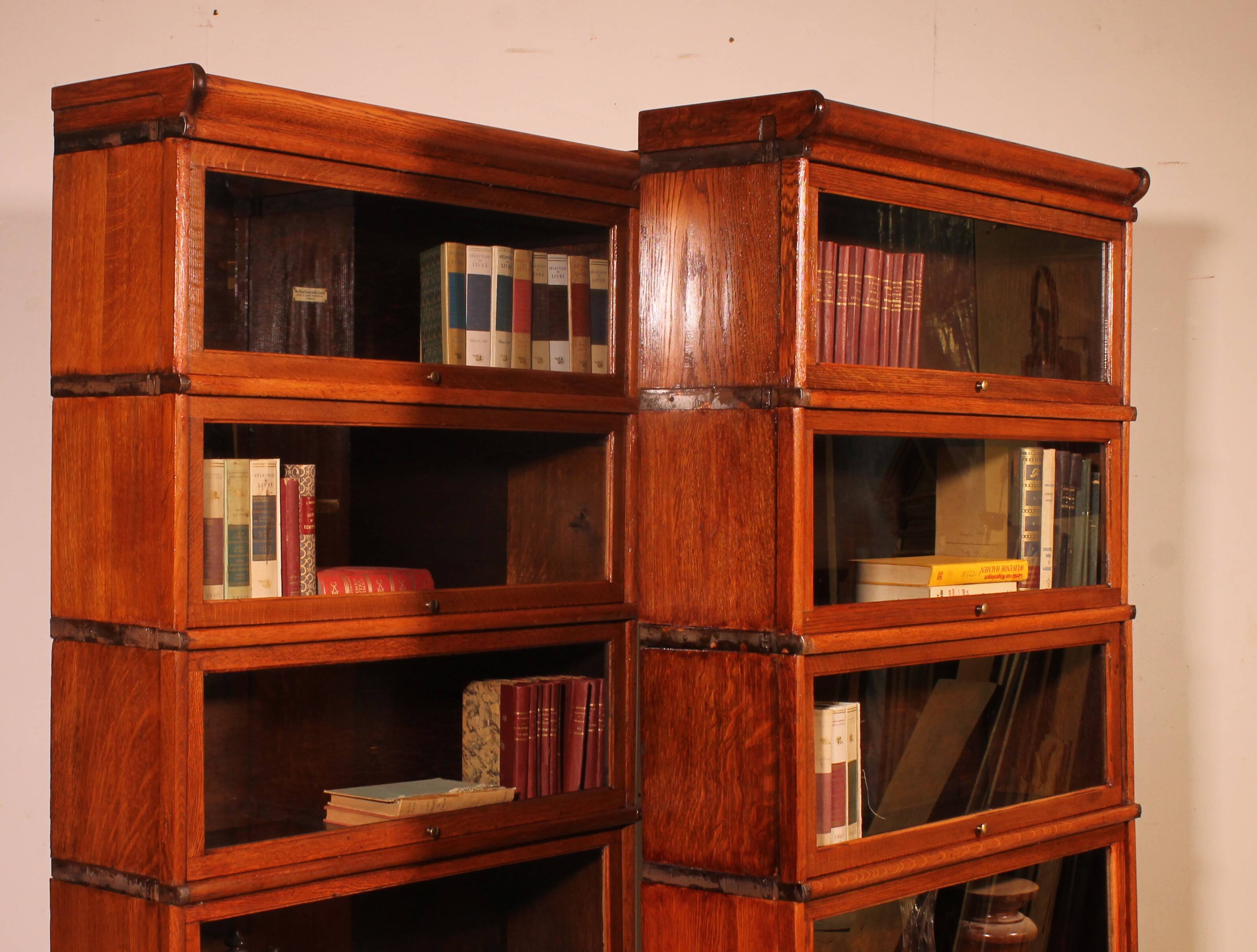 paire de bibliothèque Globe Wernicke en chêne circa 1900