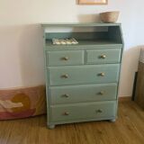 Changing table chest of drawers