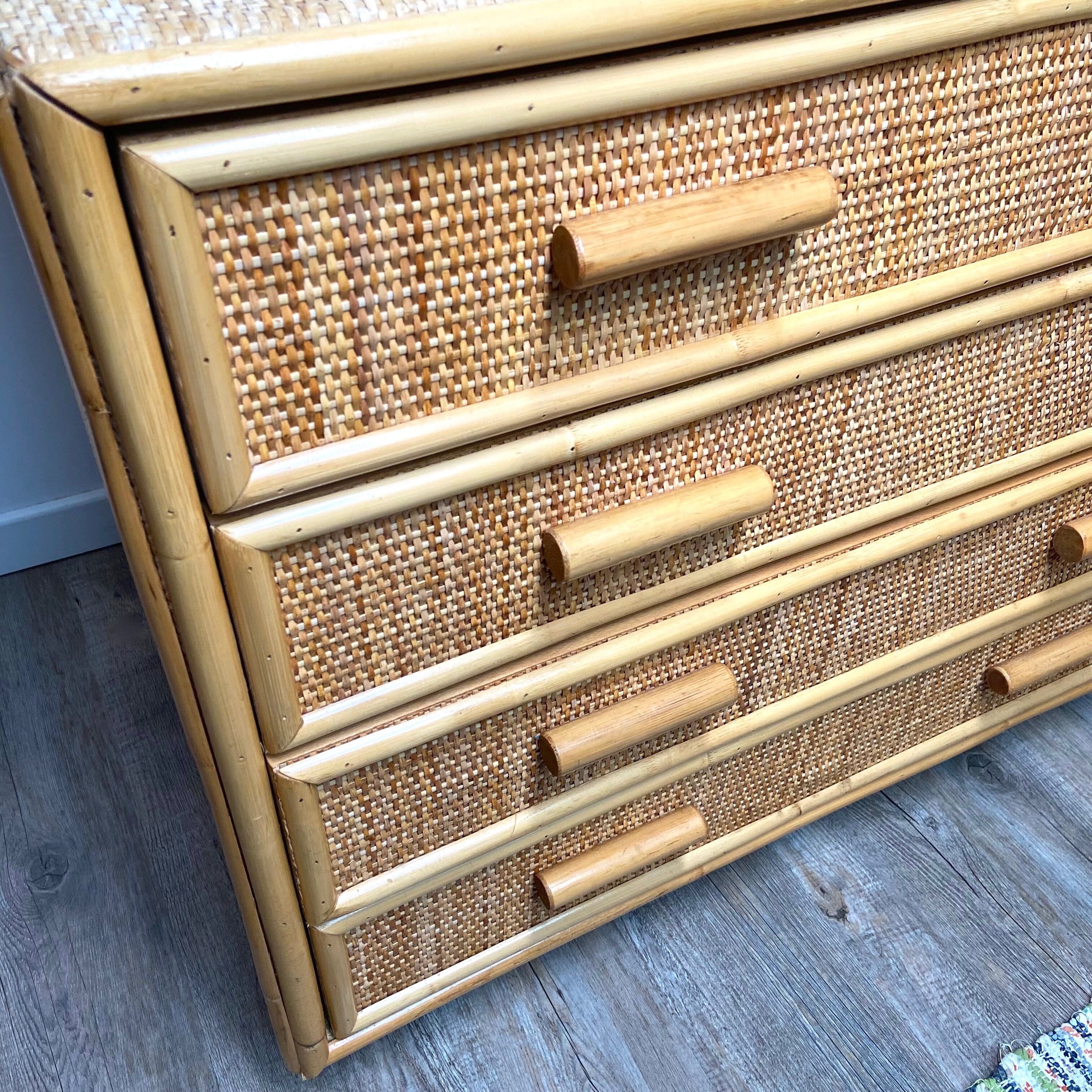 Chest of drawers in rattan and bamboo