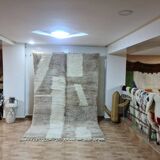 Traditional handmade Beni Ouarin rug size 150 x 250 cm