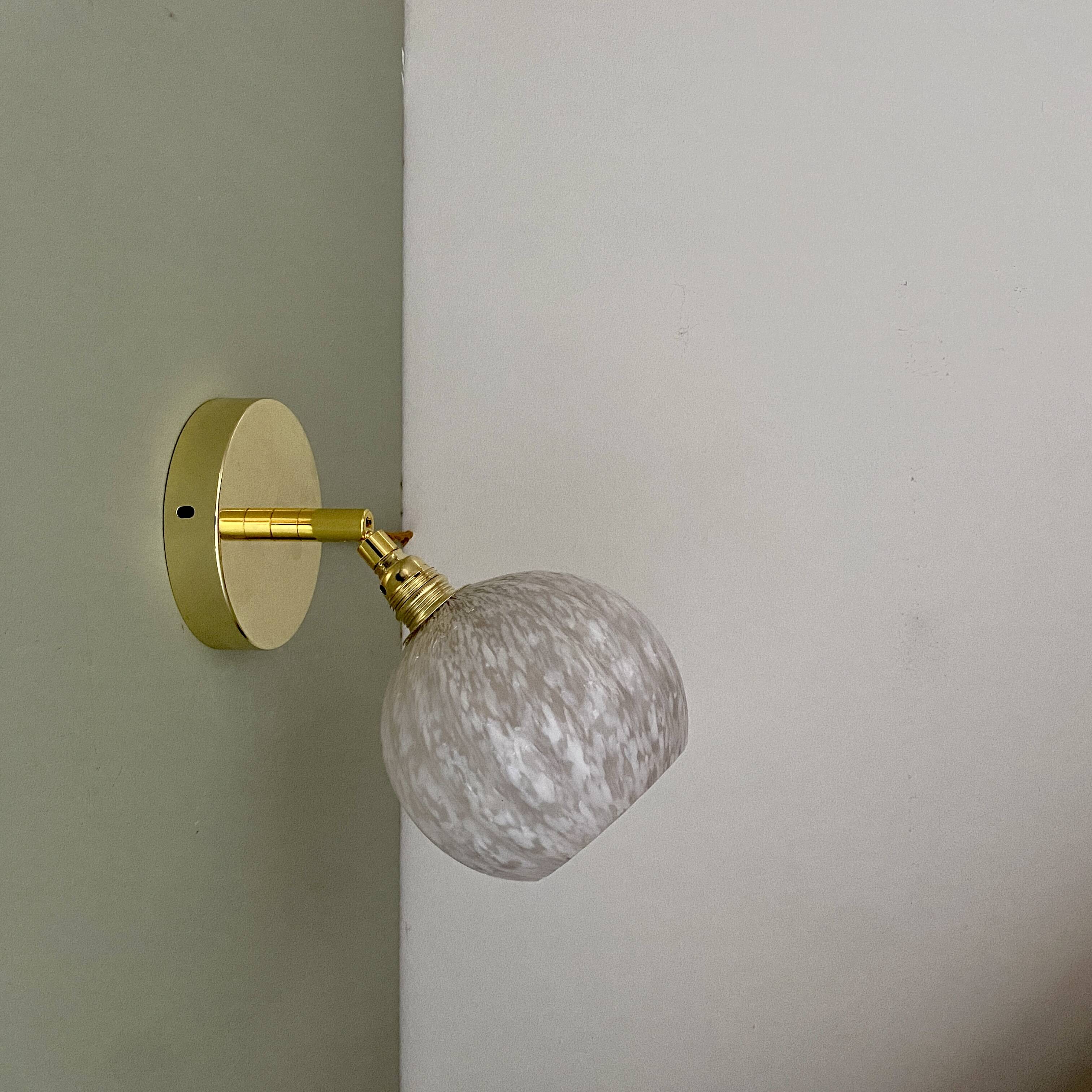 Vintage tulip wall light in white Clichy glass
