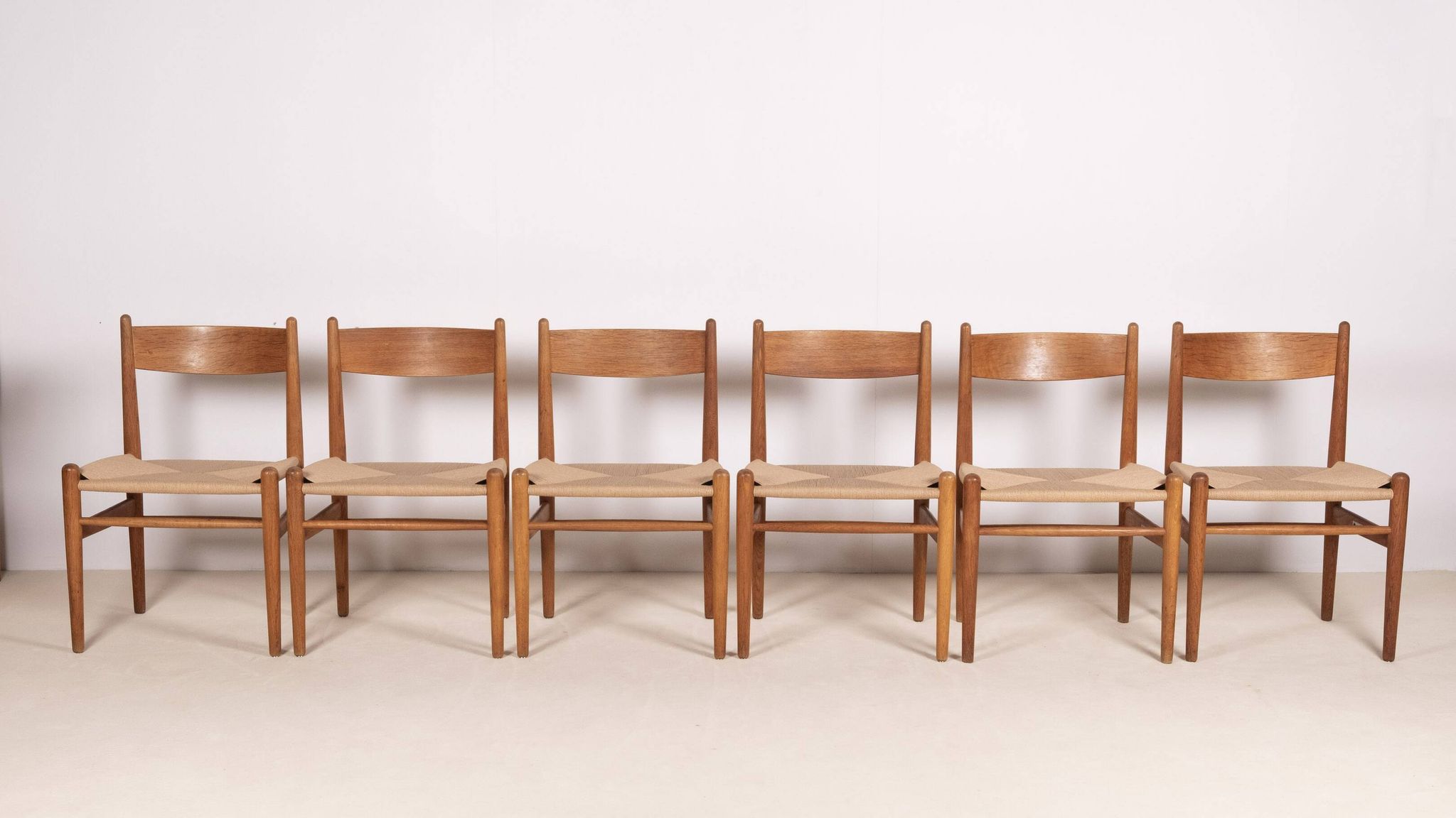 6x Hans J. Wegner Dining Chair CH36 in Oak, 1970s Denmark