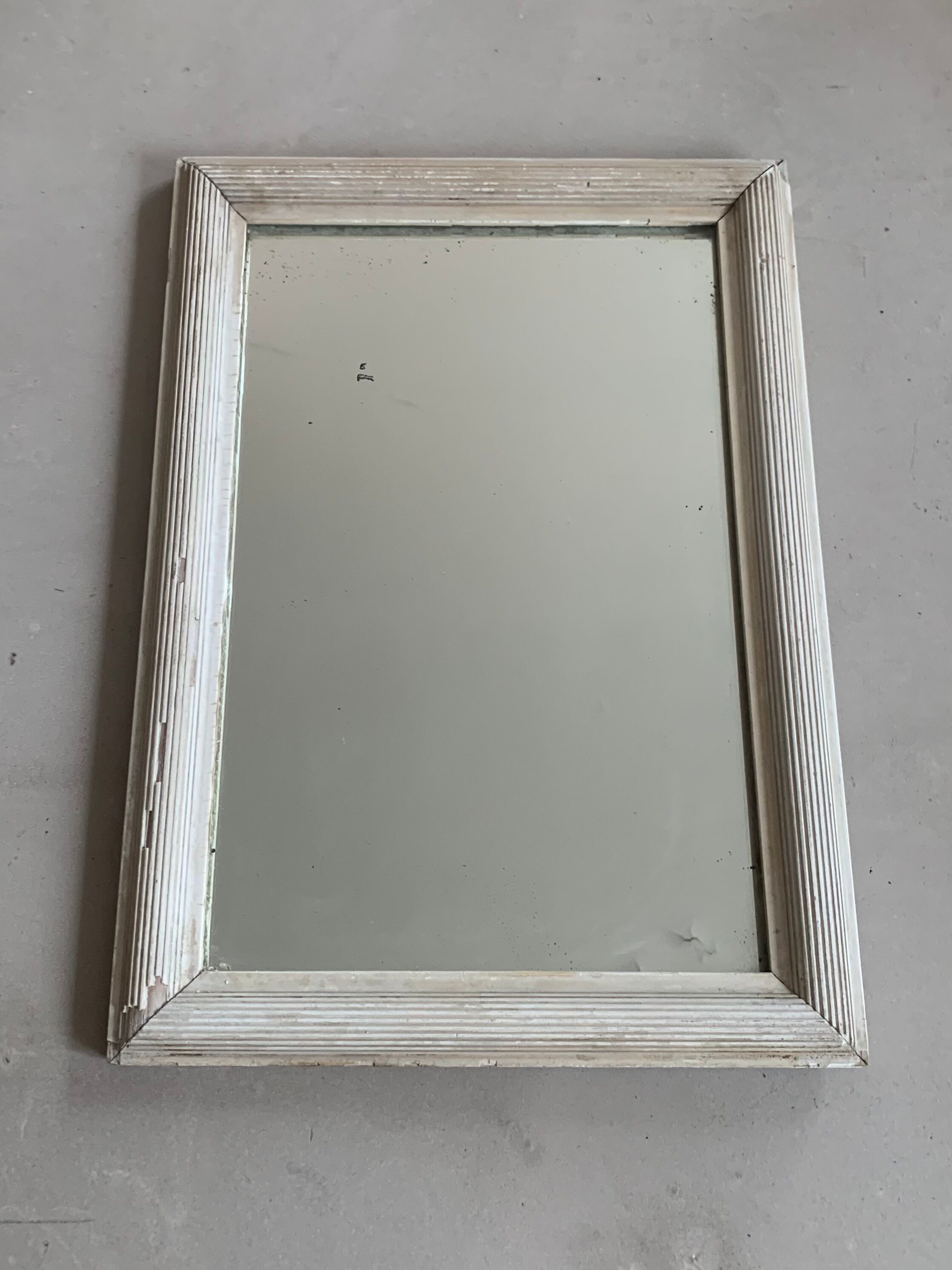 Antique mirror 38x50cm
