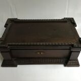 Boîte ancienne en bois marron des années 50