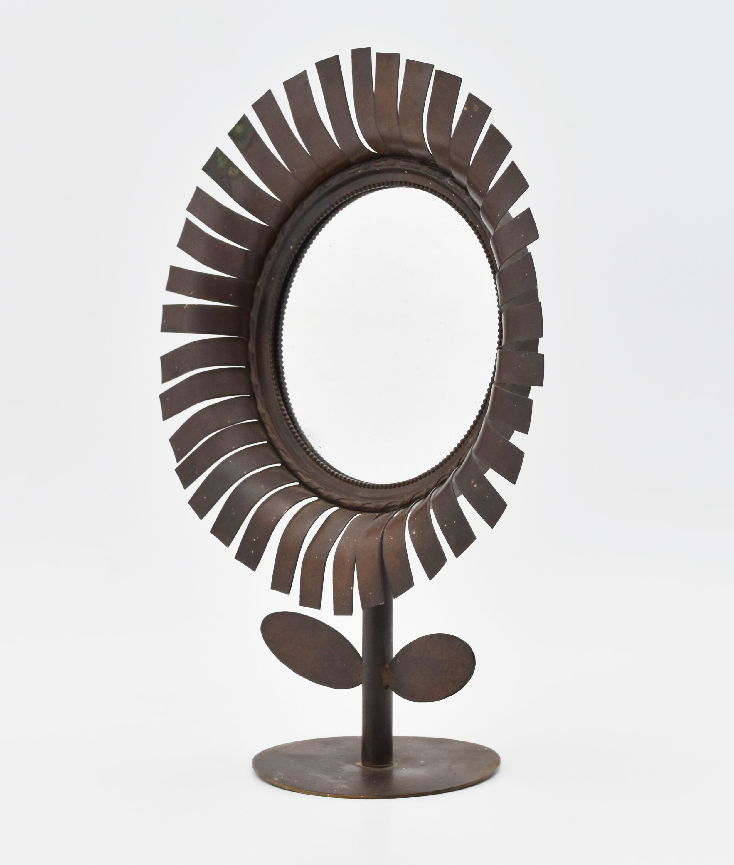 Miroir sur pied marguerite cuivre