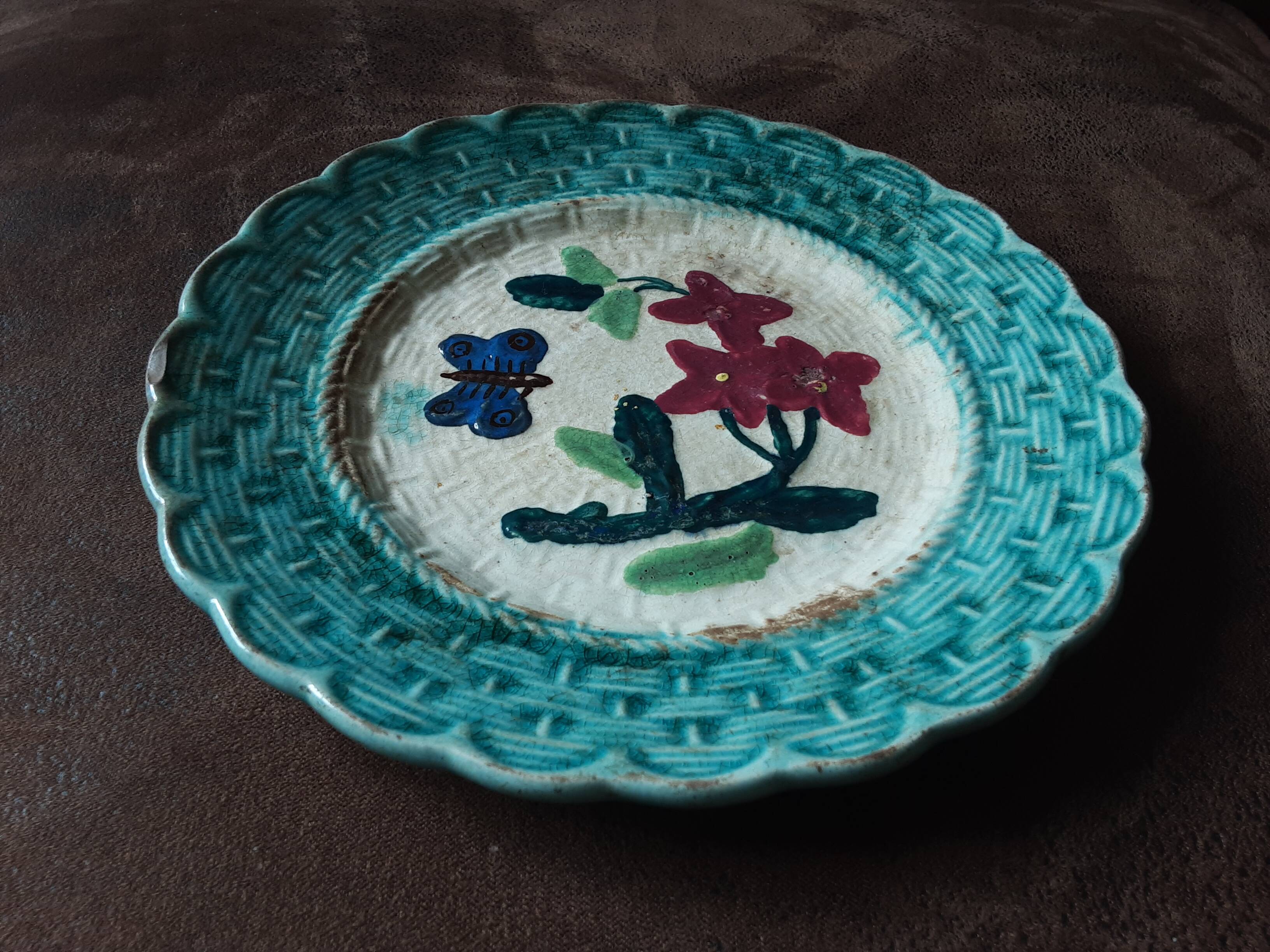 Vintage decorative plate