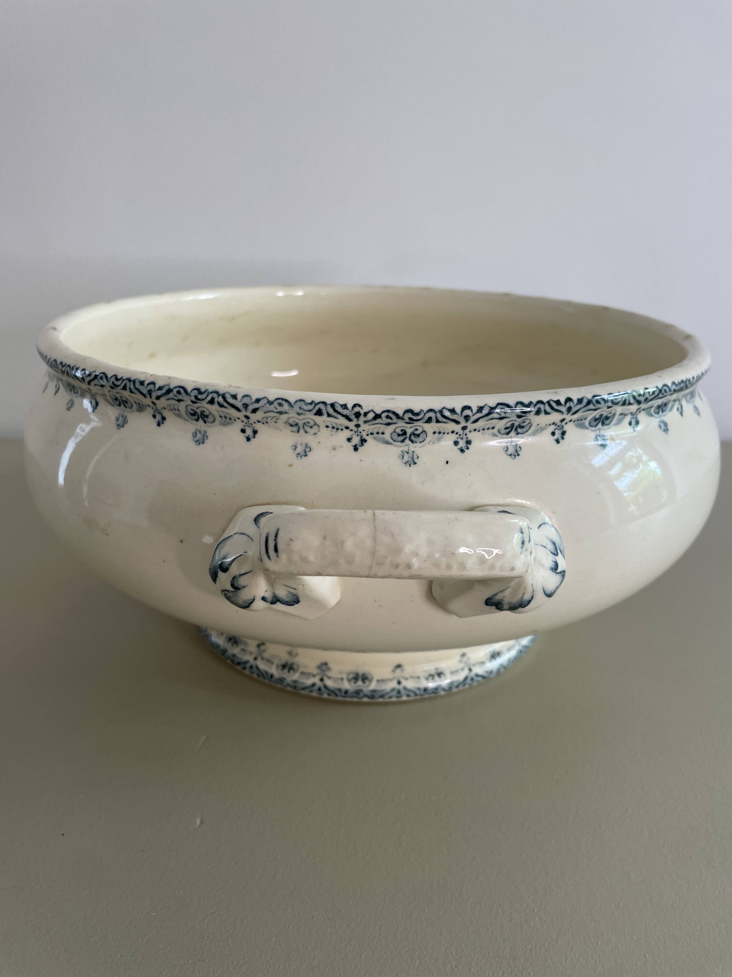 Discovered iron earthenware soup tureen