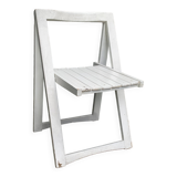 chaise  pliante blanche