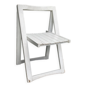 chaise  pliante blanche