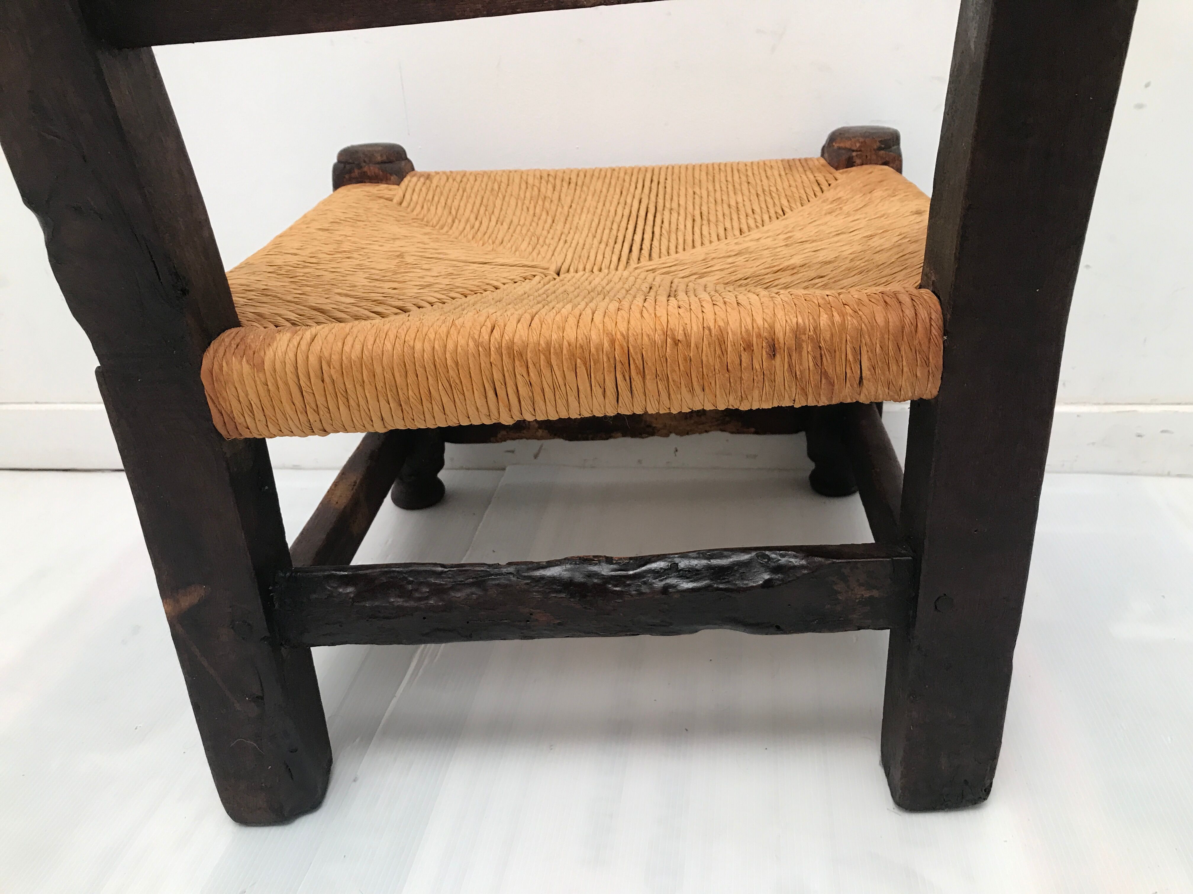 Vintage children's straw chair 70