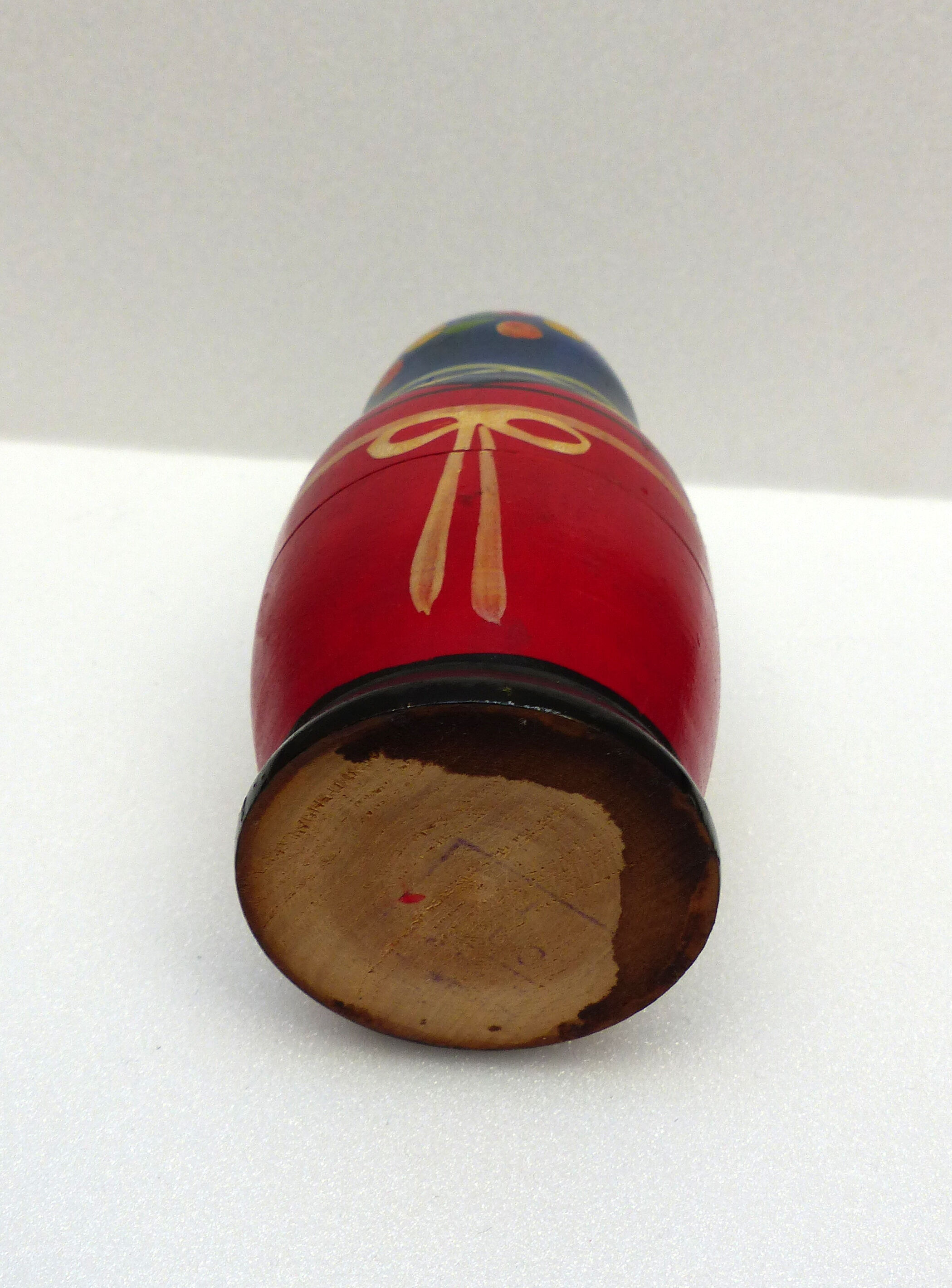 Set of 7 Russian dolls