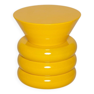 Yellow lacquered stool table by Axel Chay