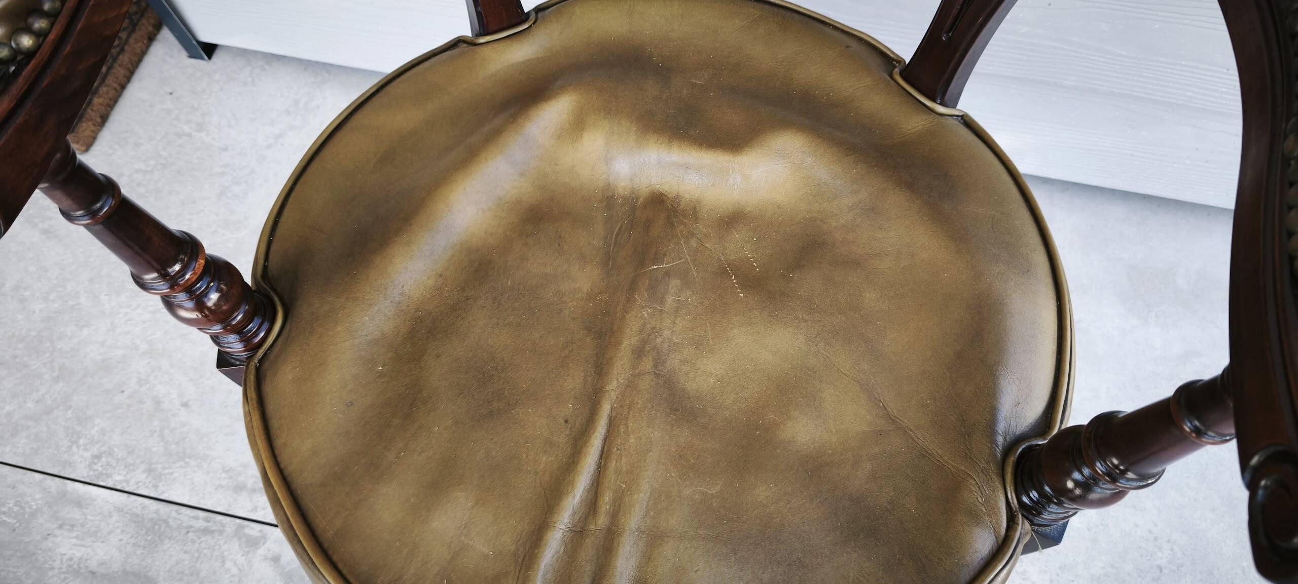English "Captain" Chesterfield office chair in green leather