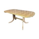 Table à rallonges