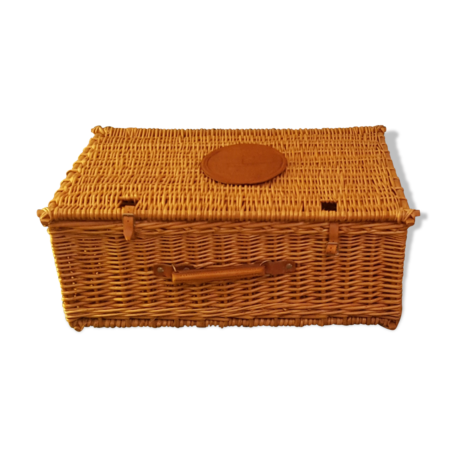 Valise en osier vintage