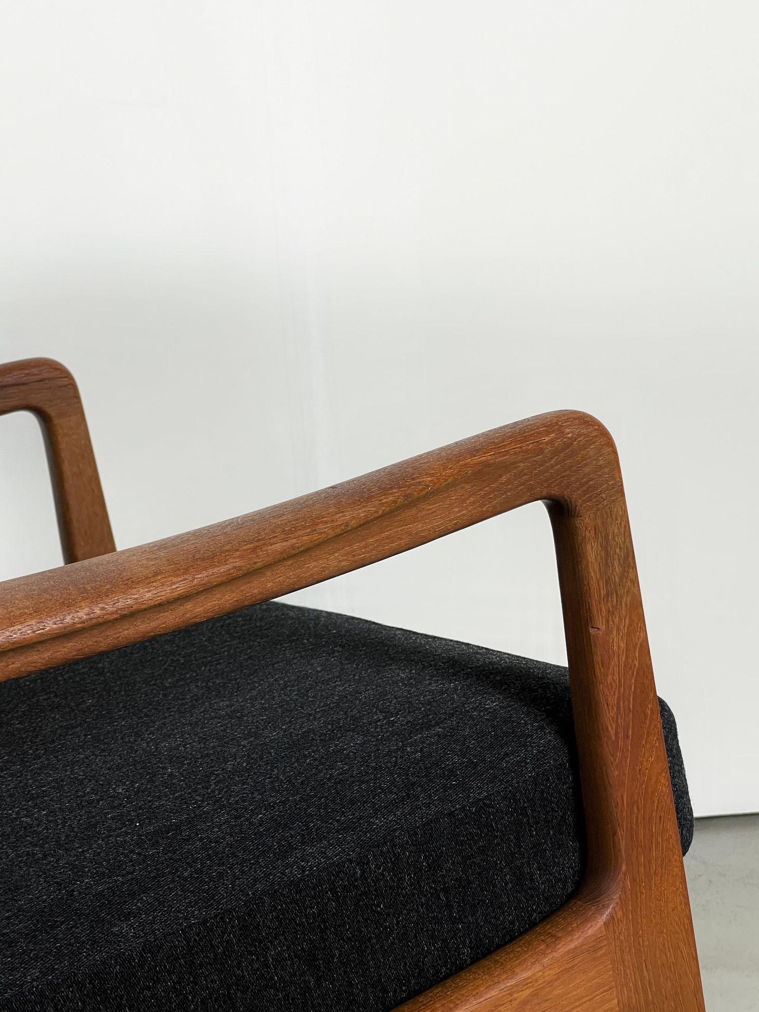 Fauteuil danois par Ole Wanscher années 1960