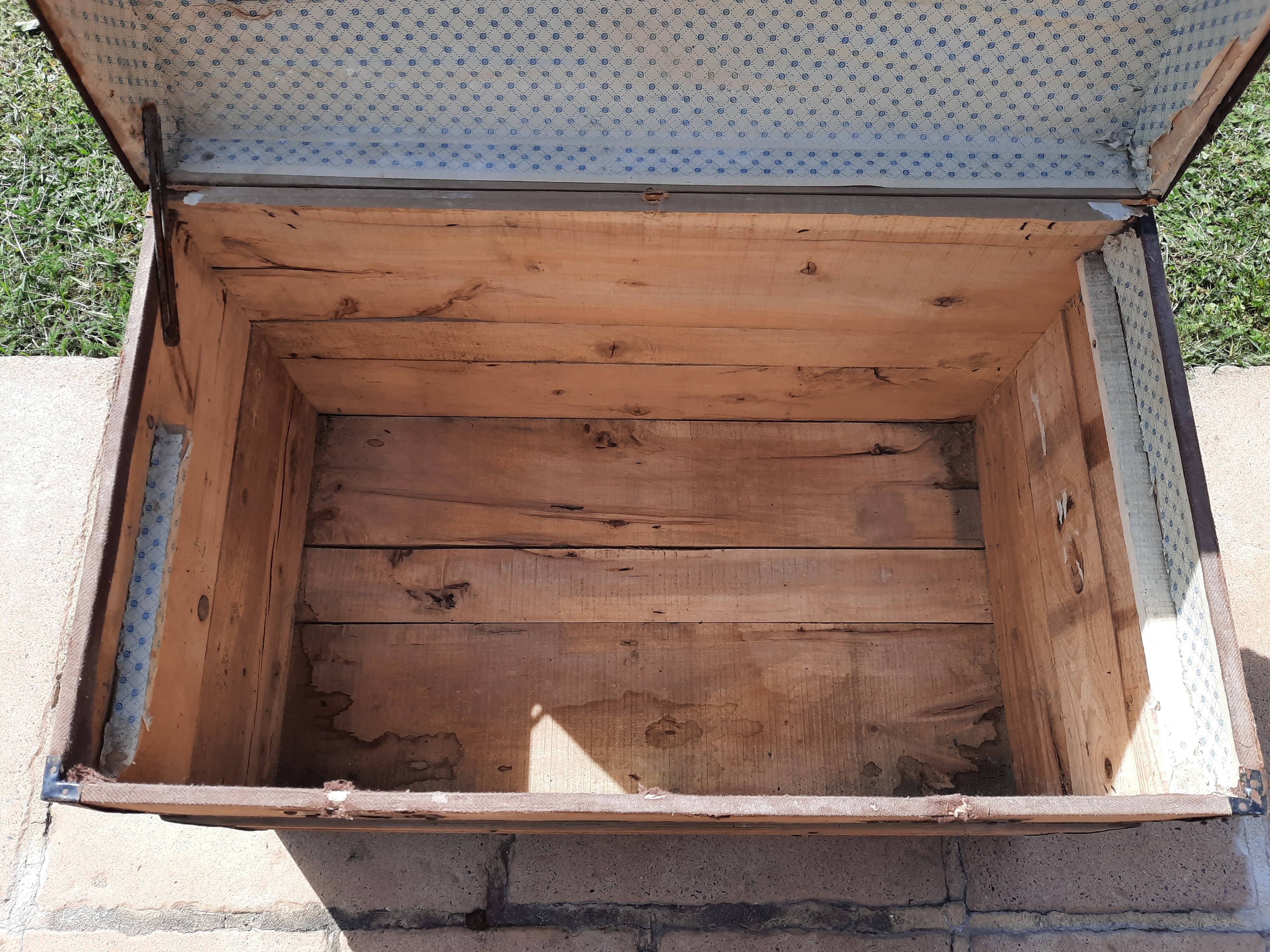 Old bomb travel trunk
