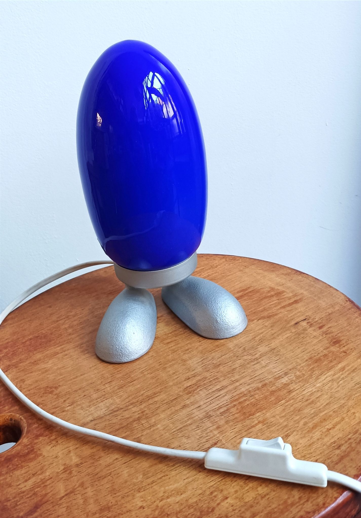 Lampe Dino egg design Tatsuo Konno 90s