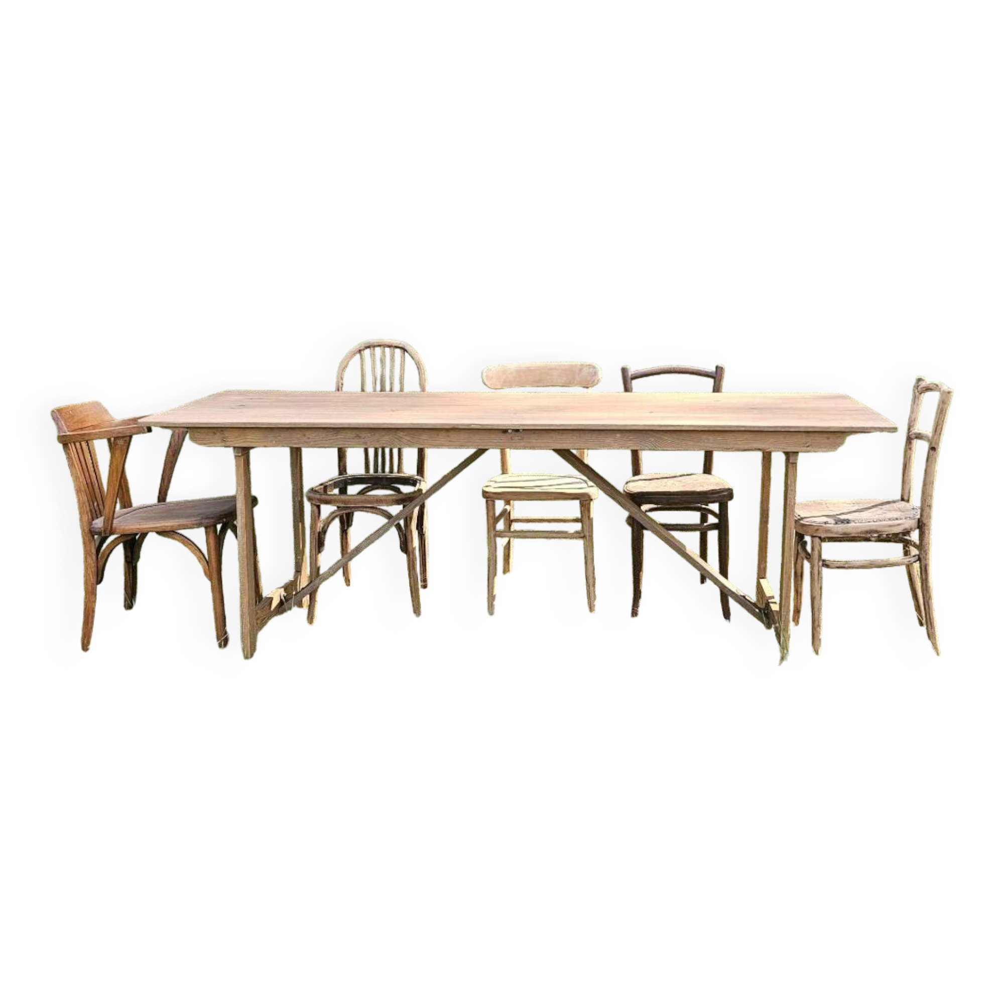 Solid wood guinguette table