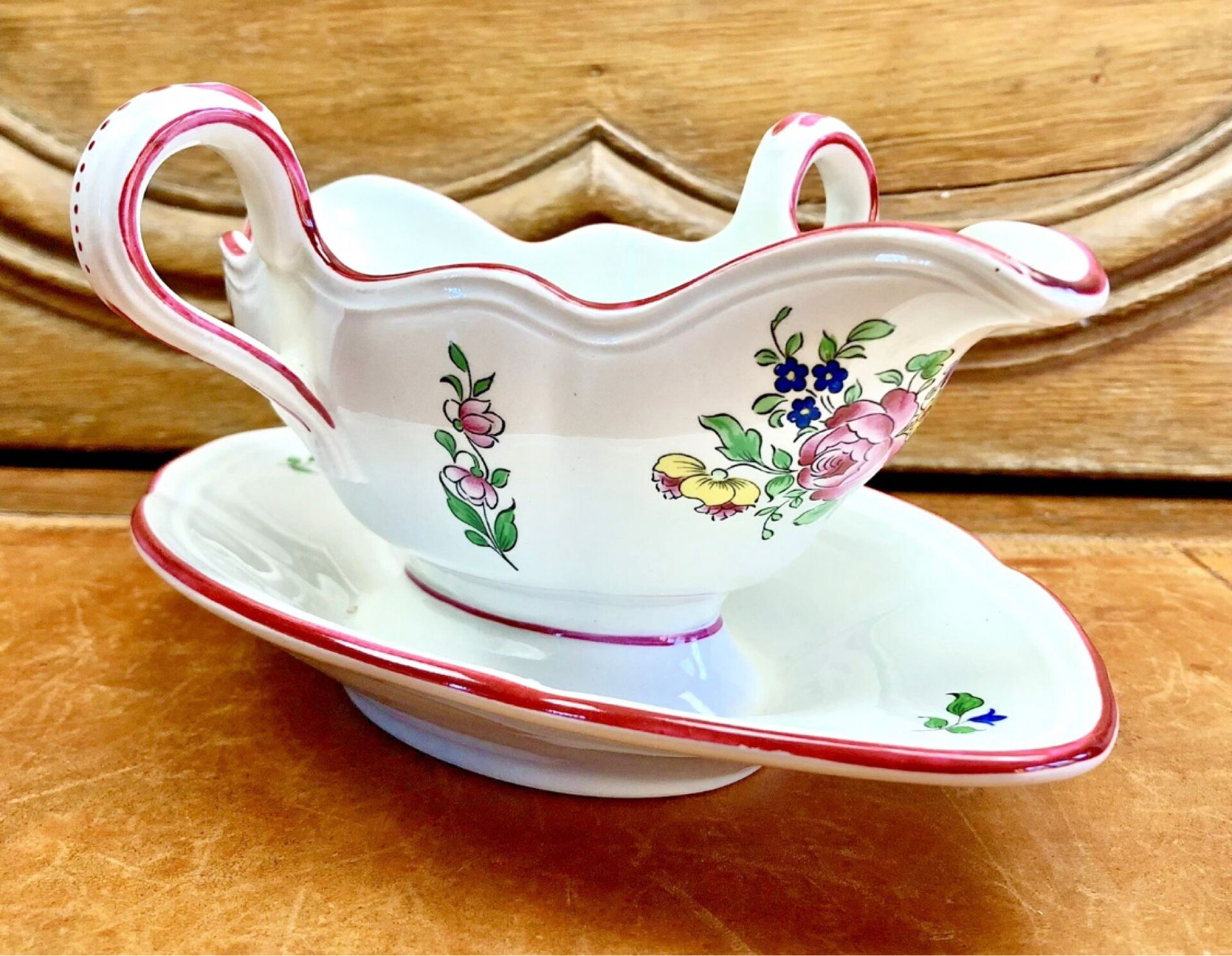Old sauceboat earthenware Lunéville model lantern pink tulip