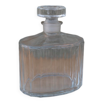 Carafe/Decanter in ribbed glass – Vintage oval shape – Faceted stopper