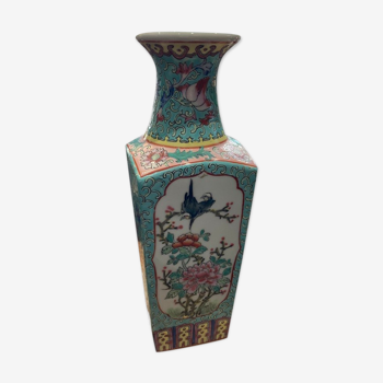Vase balustre chinois piètement carré fond turquoise