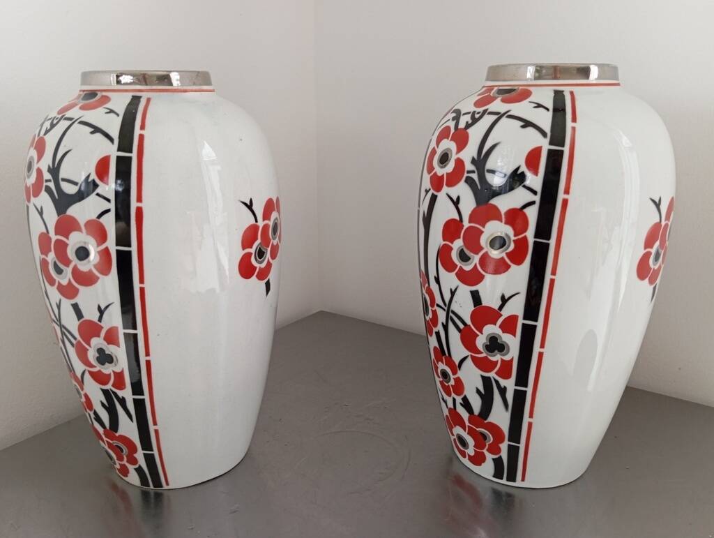 Paire de vases art déco faïence moulin des loups 1930