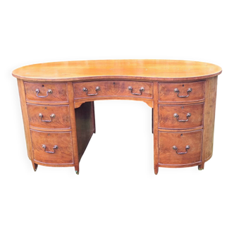 Bureau haricot 1ere moitié du XXÉME siècle