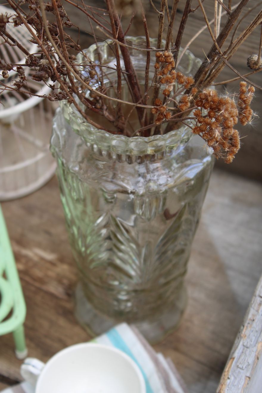 Transparent glass vase