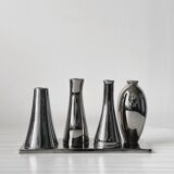Silver soliflore vases.