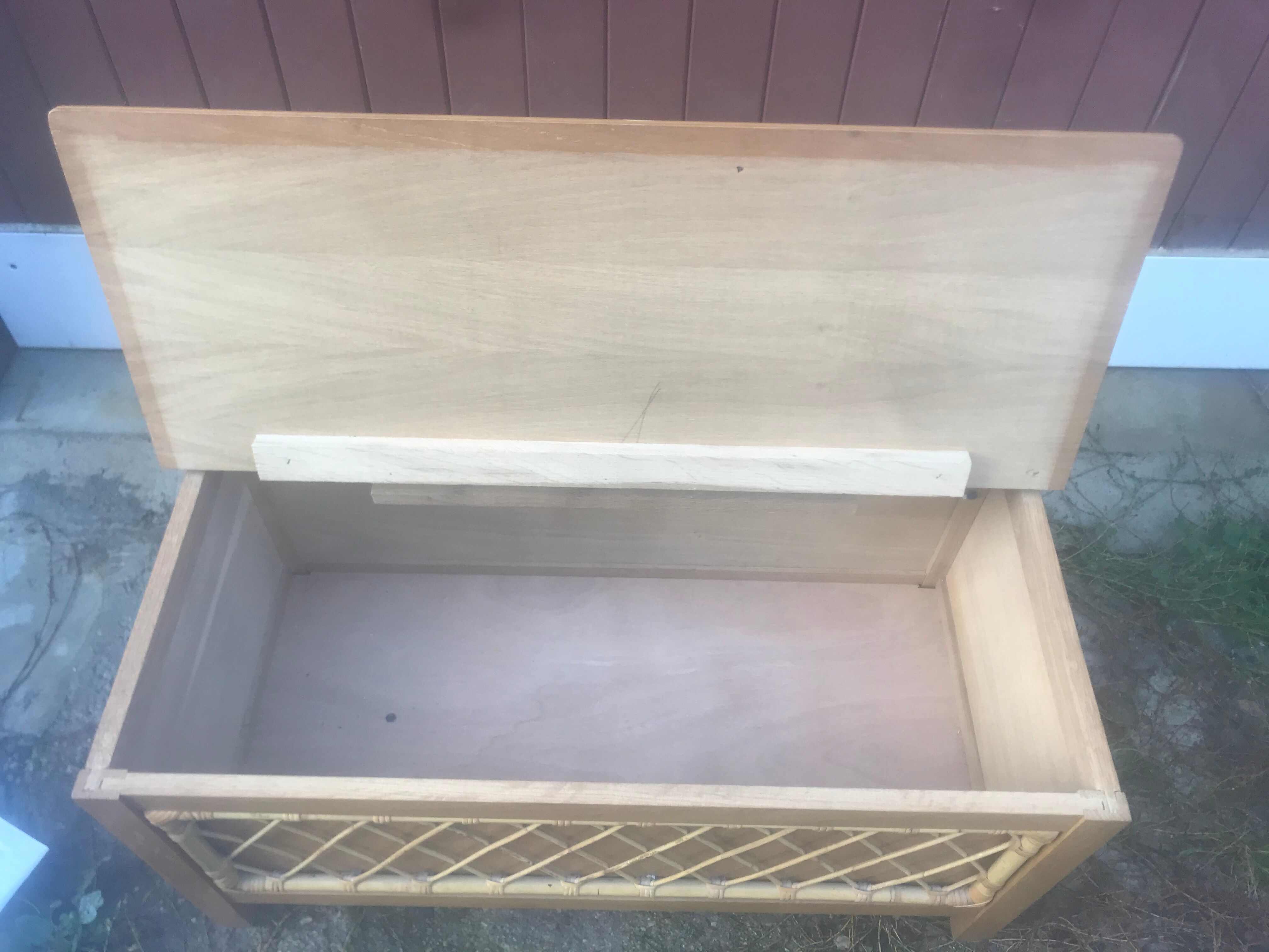 Rattan vintage toy chest