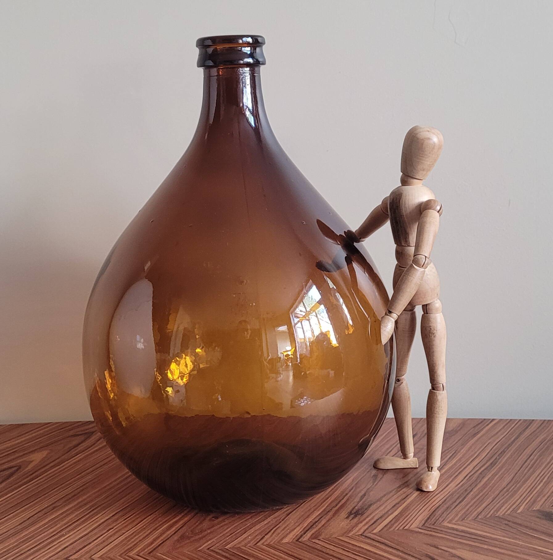10L brown demijohn