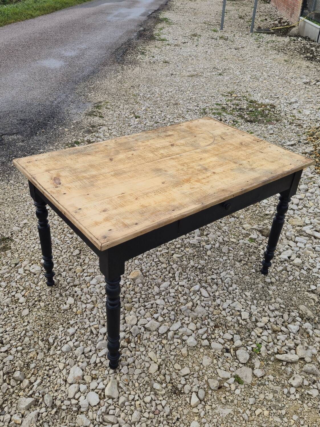 Louis Philippe style 1900s bistro farmhouse table with swivel legs